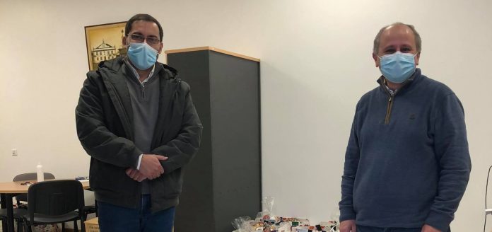 Entrega cabazes natal cmfz 2020 (1)