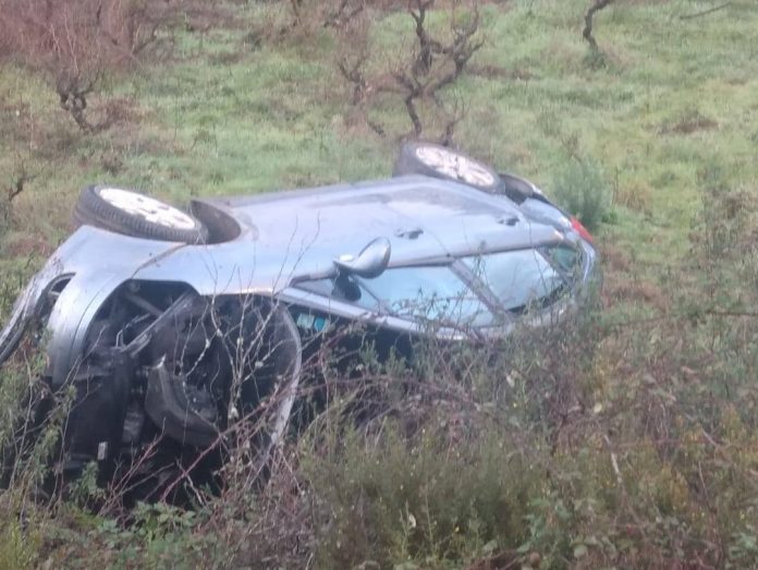 Carro acidente