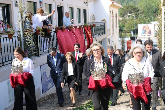 SAIDA DAS COROAS 1