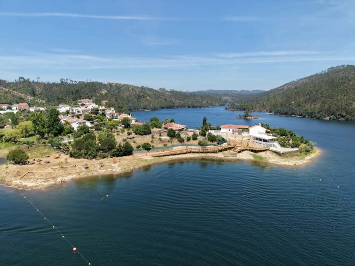 7 praia fluvial