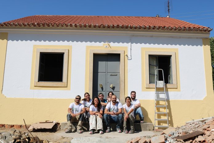 10 just a change casa nova e voluntarios